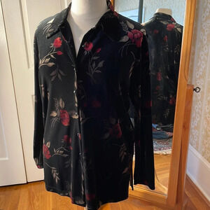 🌺 Vintage Jennifer Moore velvet button-down floral blouse 🌺
